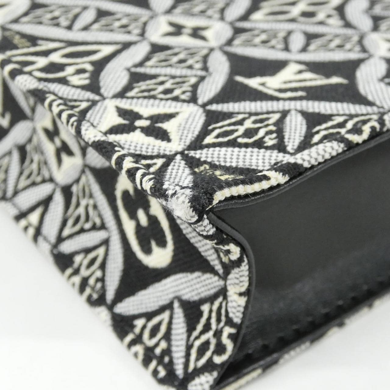 ルイヴィトン SINCE1854 プティット サック プラ M80484 バッグ