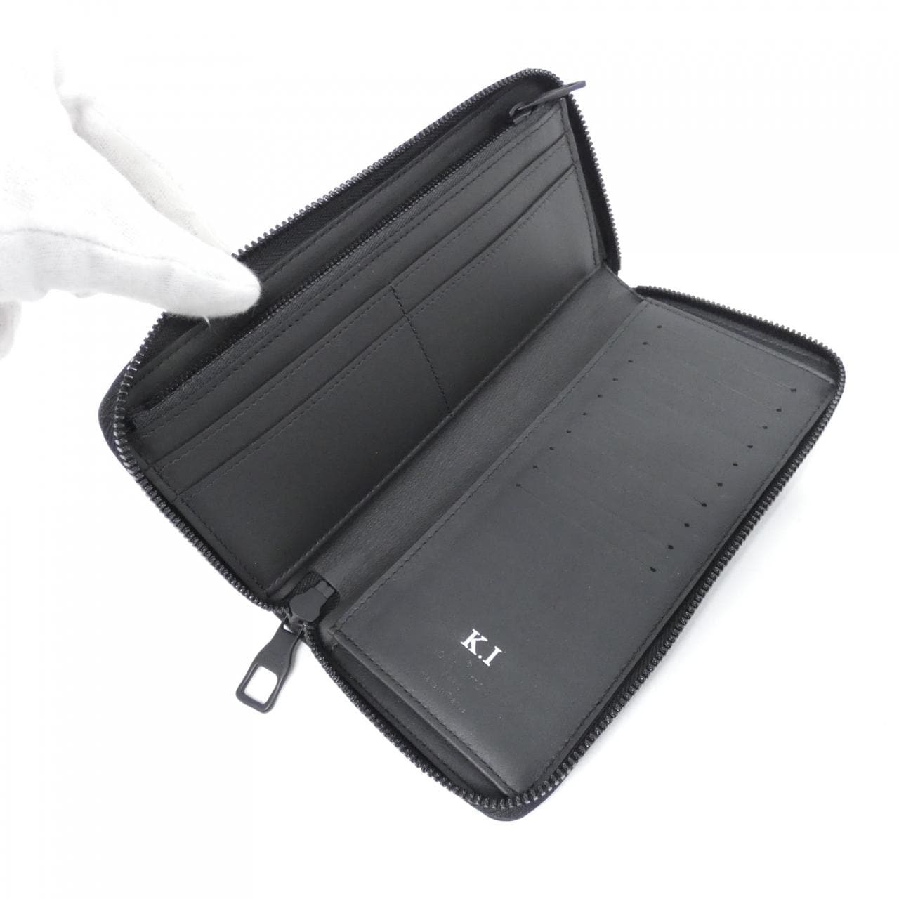 ルイヴィトン トリヨン モノグラム ジッピー ウォレット ヴェルティカル M69047 財布