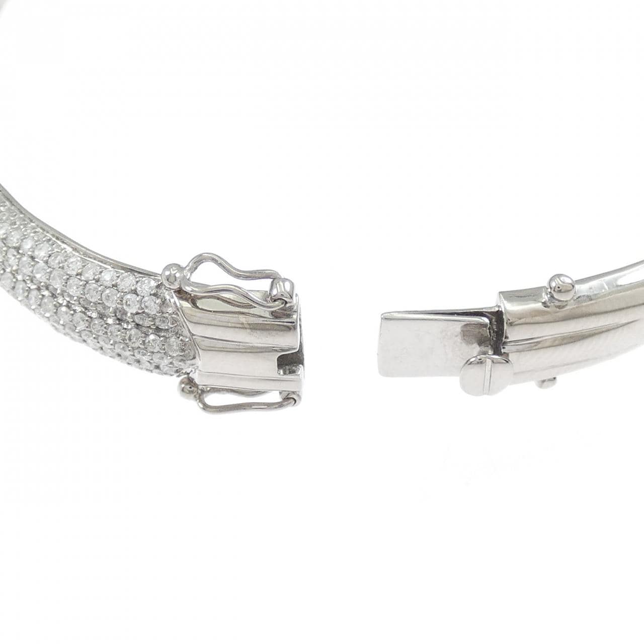 K18WG ダイヤモンド バングル 2.55CT