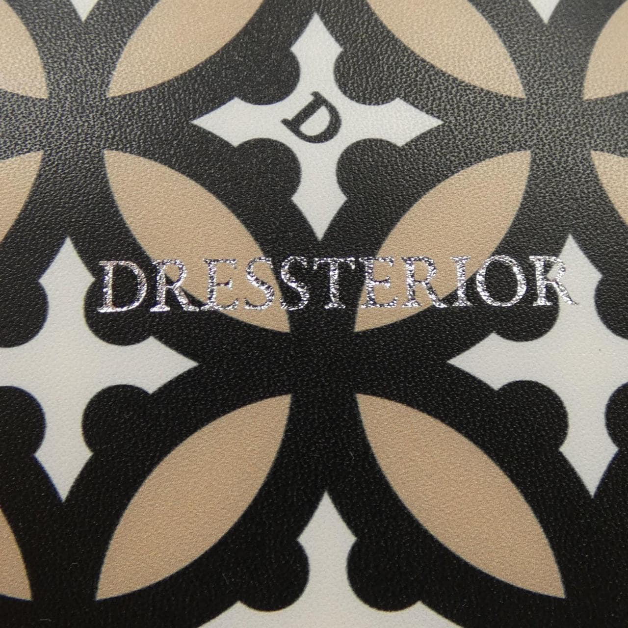 ドレステリア DRESSTERIOR BACKPACK