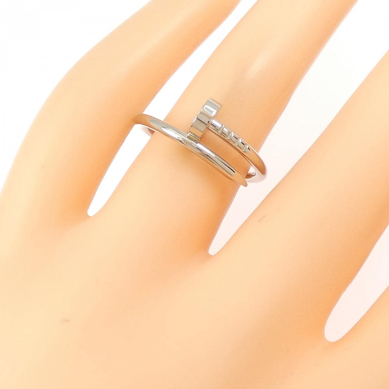 カルティエ ジュスト アン クル スモール リング