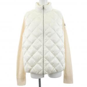 モンクレール MONCLER 20939B00017 ダウンジャケット