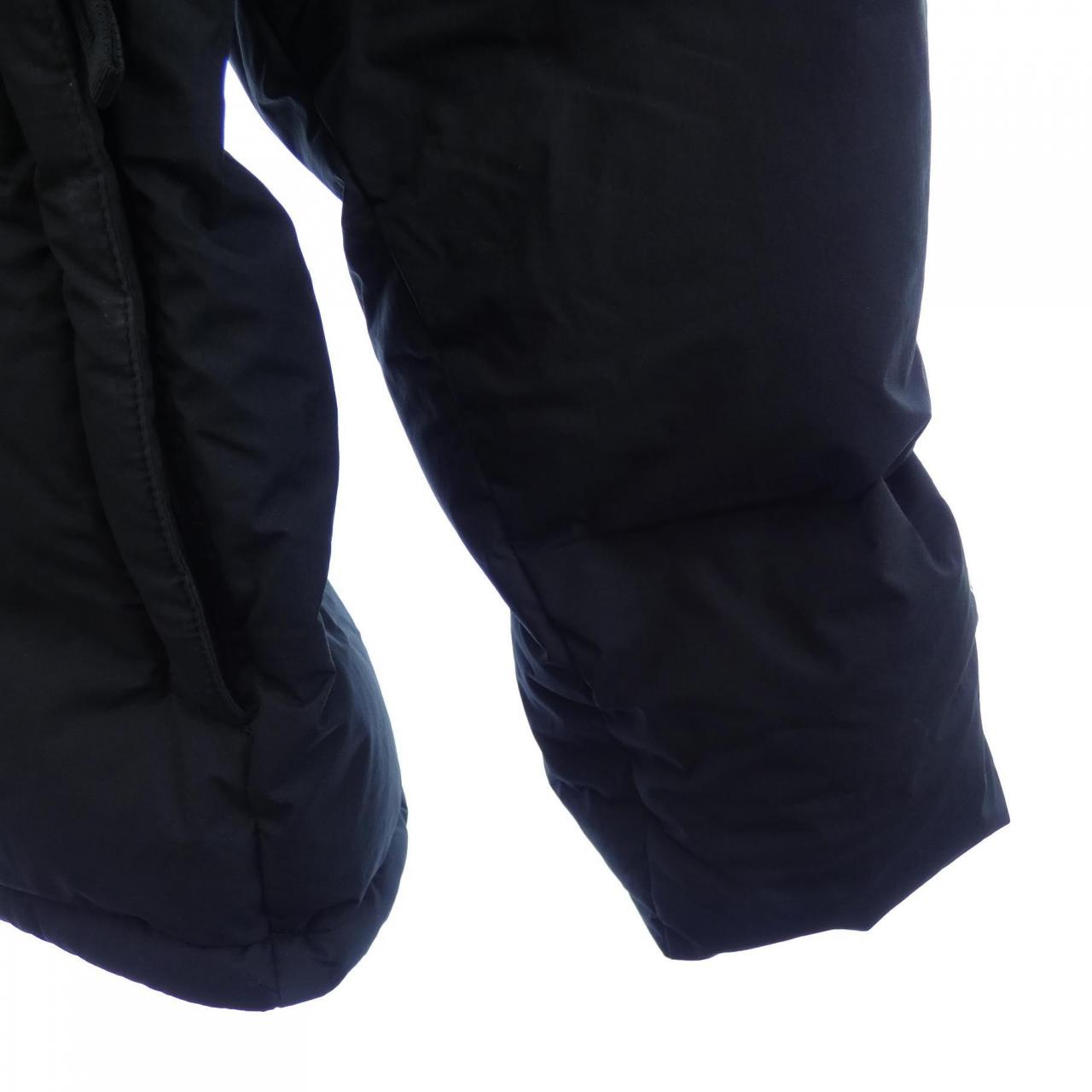 粗面THE NORTH FACE羽绒服