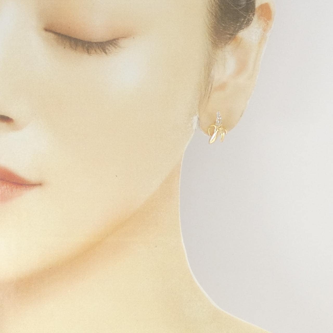 ビジュードエム バナナ ピアス 0.07CT 片耳