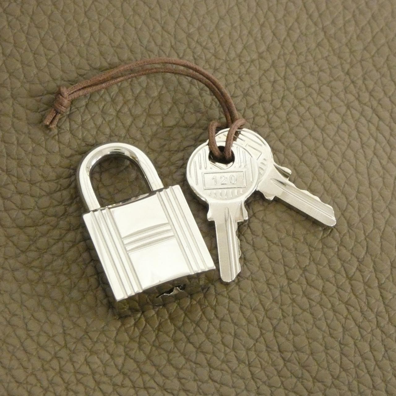 エルメス ピコタン ロック MM 060991CK バッグ