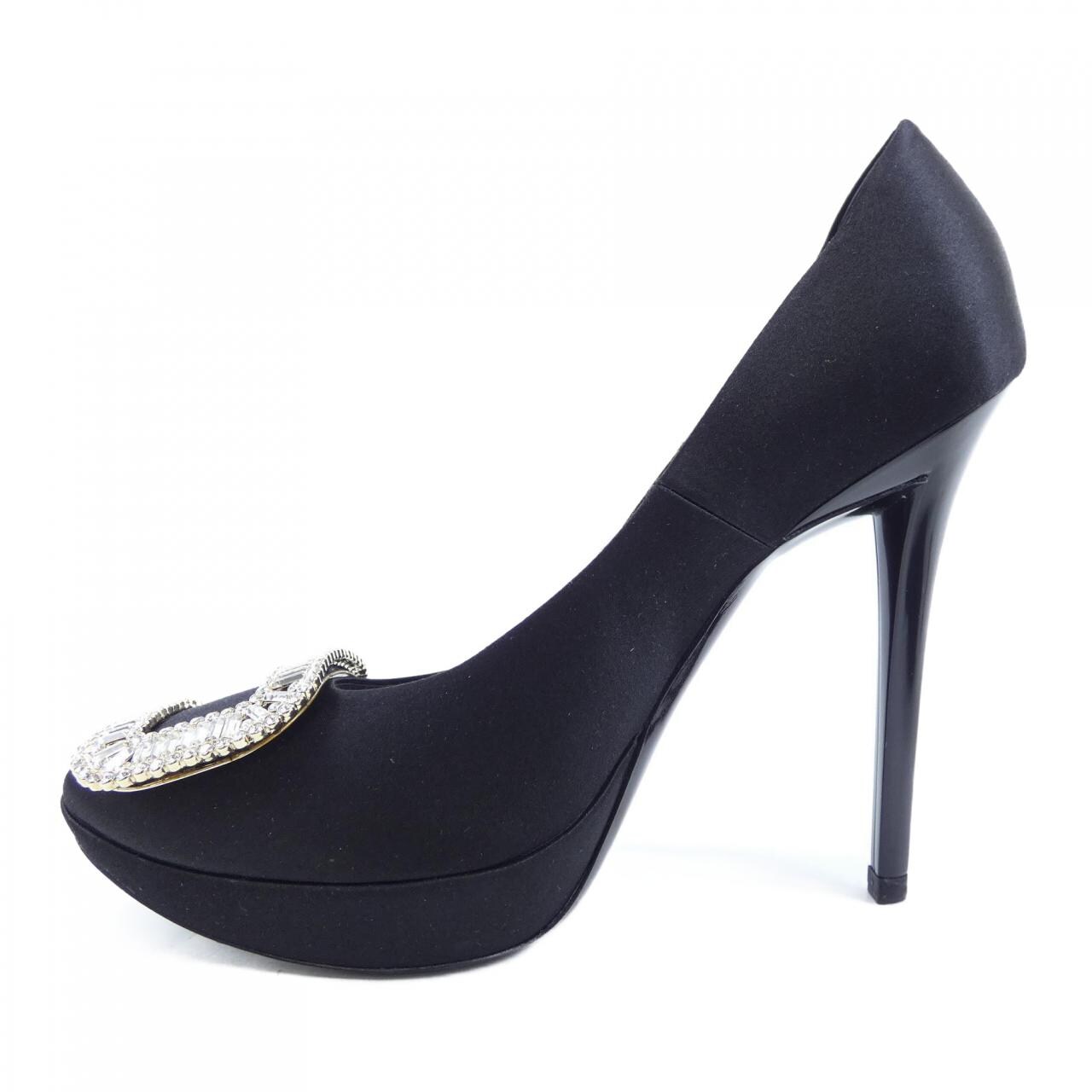 ロジェヴィヴィエ ROGER VIVIER パンプス