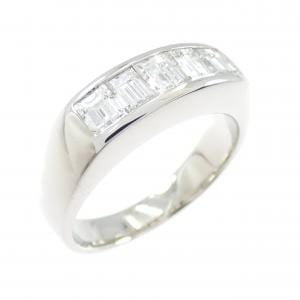 PT900 ダイヤモンド リング 0.82CT