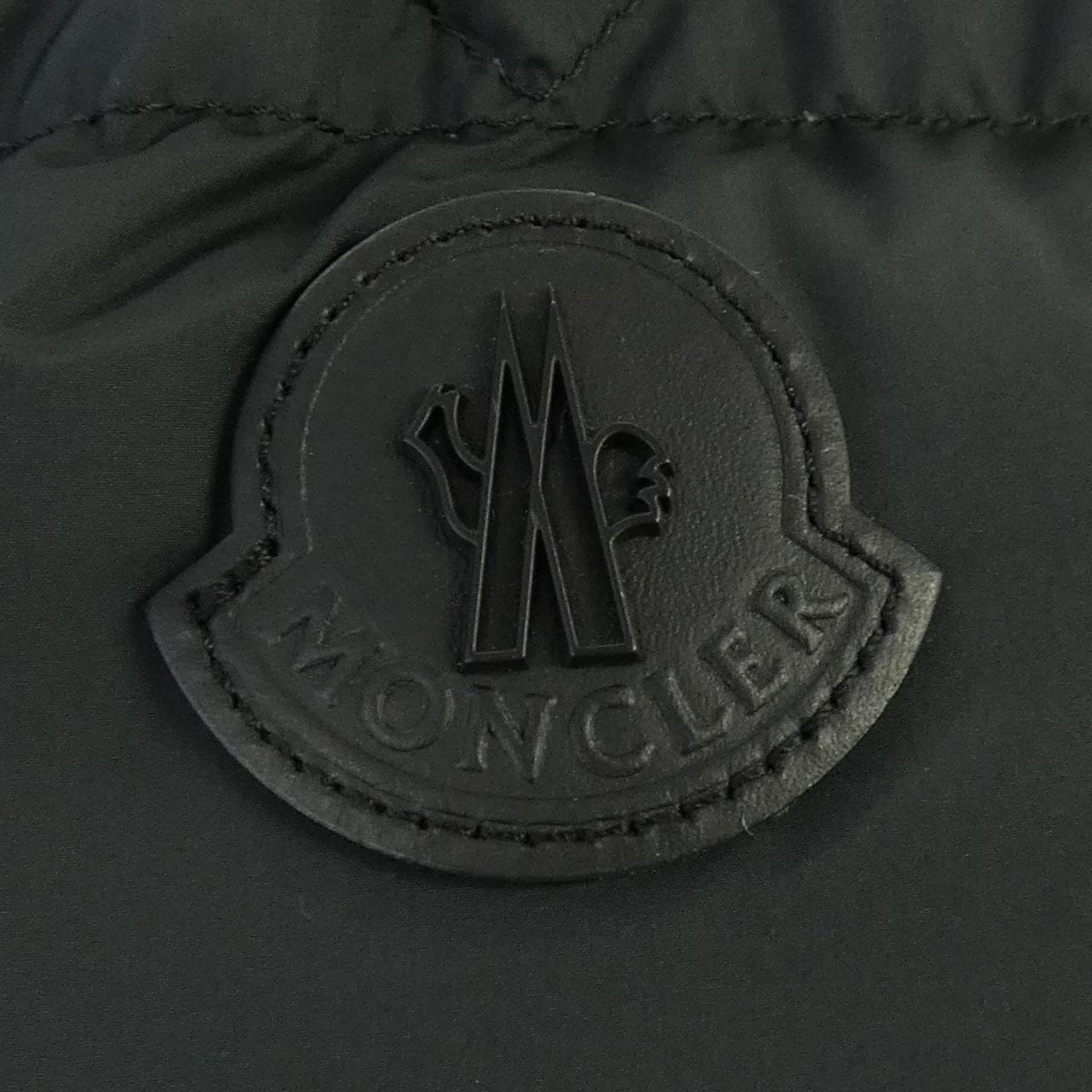 モンクレール MONCLER CHEVREUSE ダウンジャケット