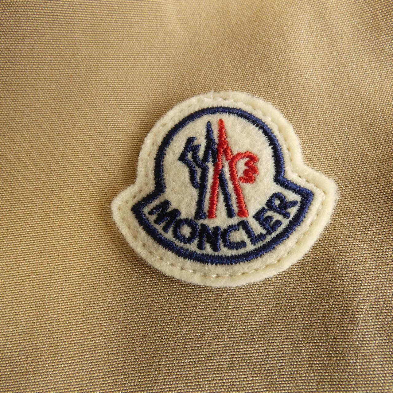 モンクレール MONCLER ブルゾン