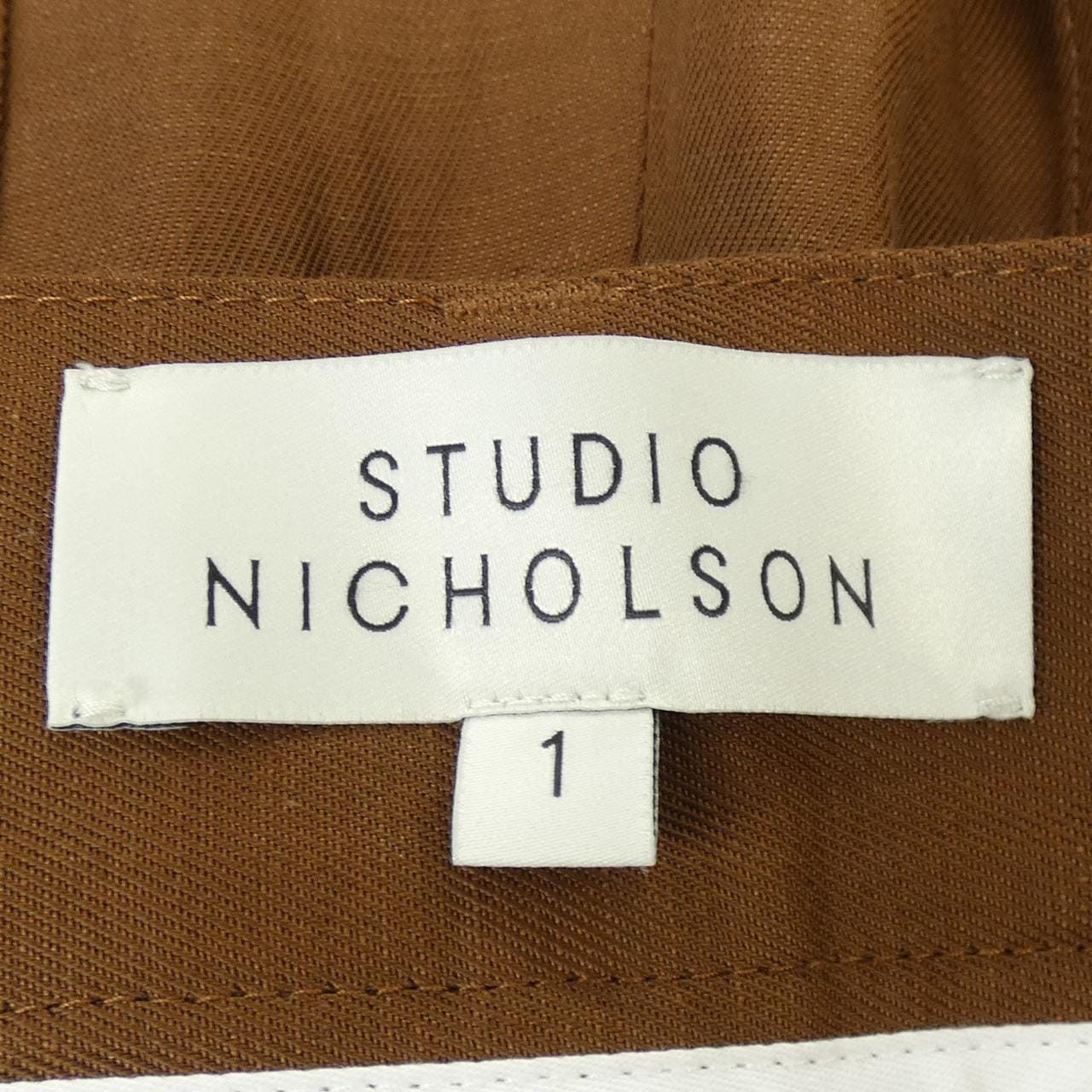 スタジオニコルソン STUDIO NICHOLSON パンツ