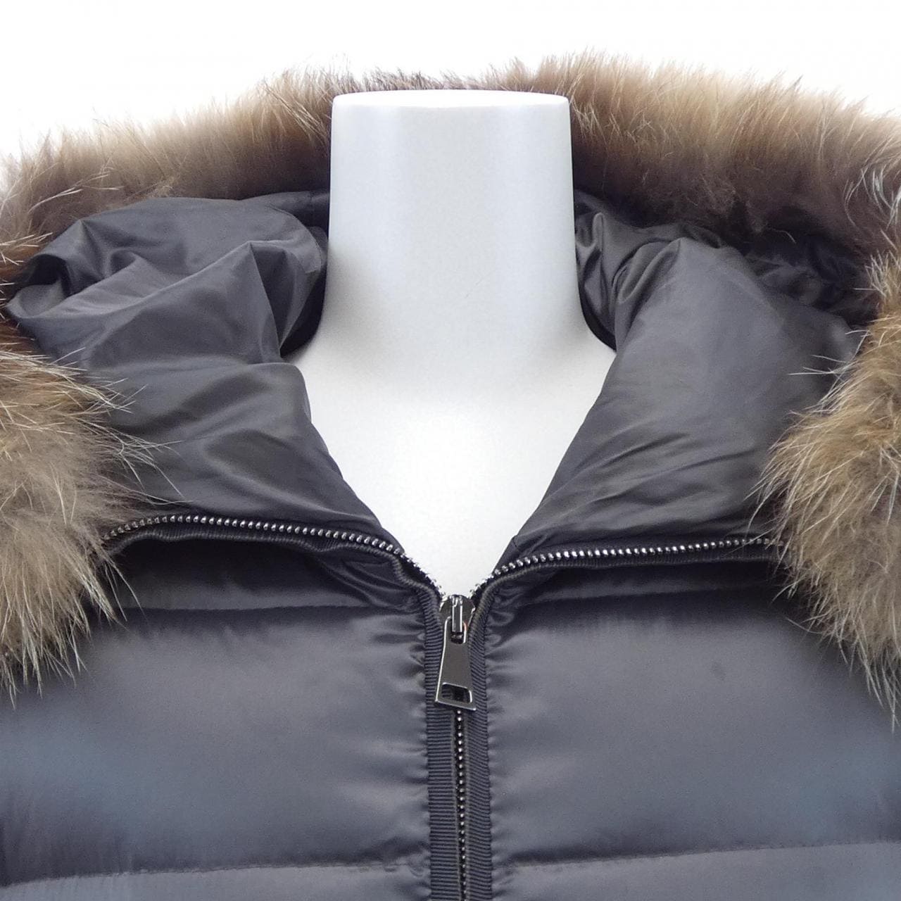 モンクレール MONCLER TINUV ダウンコート