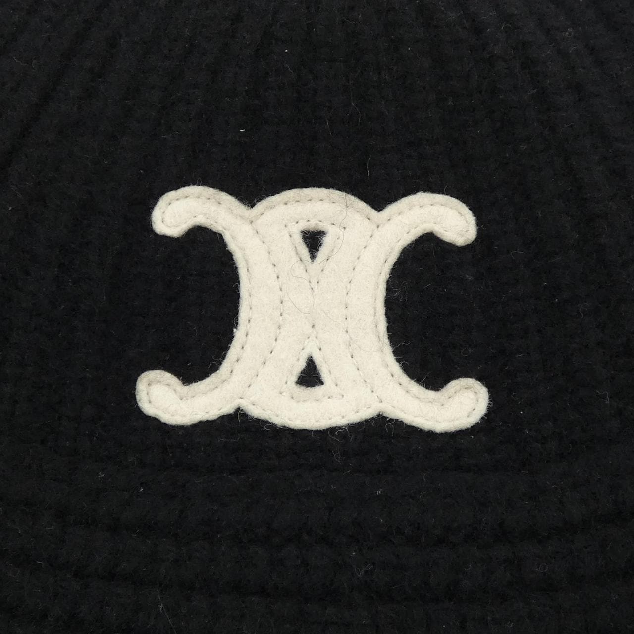 セリーヌ CELINE トリオンフ TRIOMPH 2A80T384D ニットキャップ