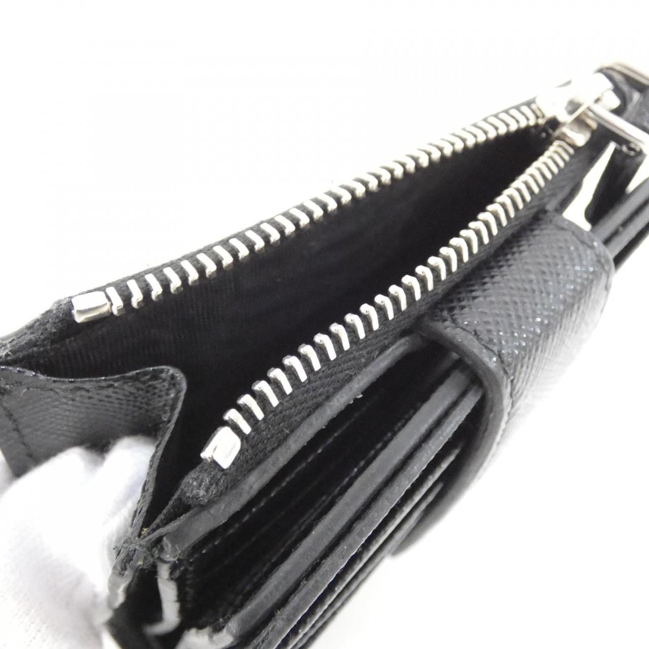プラダ 2MC066 財布