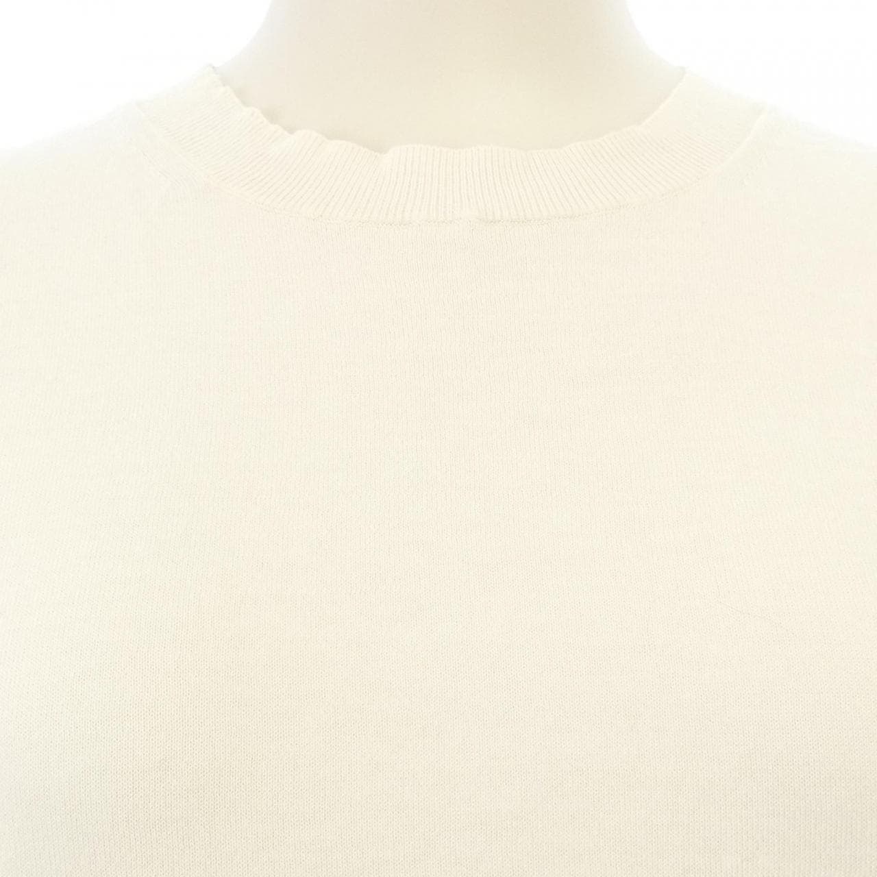 ベイジュ BEIGE. ニット