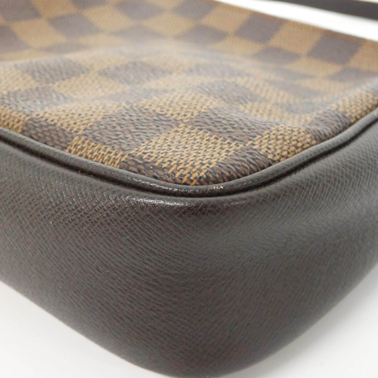 LOUIS VUITTON Damier Truth 化妆包 N51982 配件包