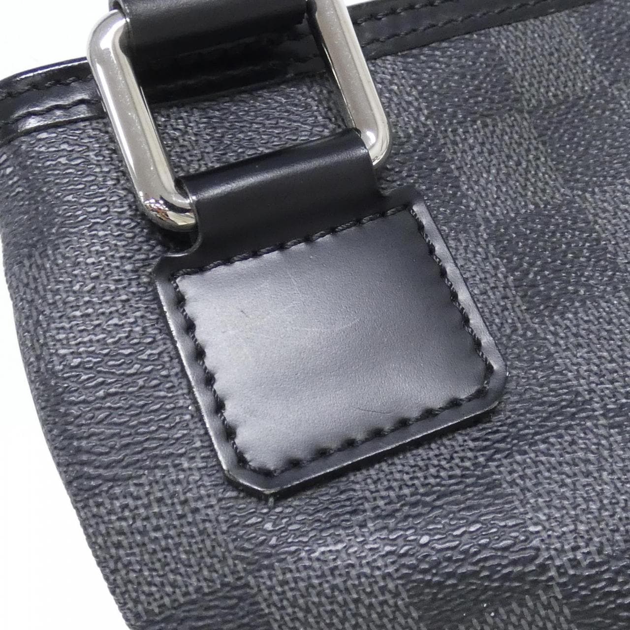 ルイヴィトン ダミエ グラフィット トマス N58028 ショルダーバッグ