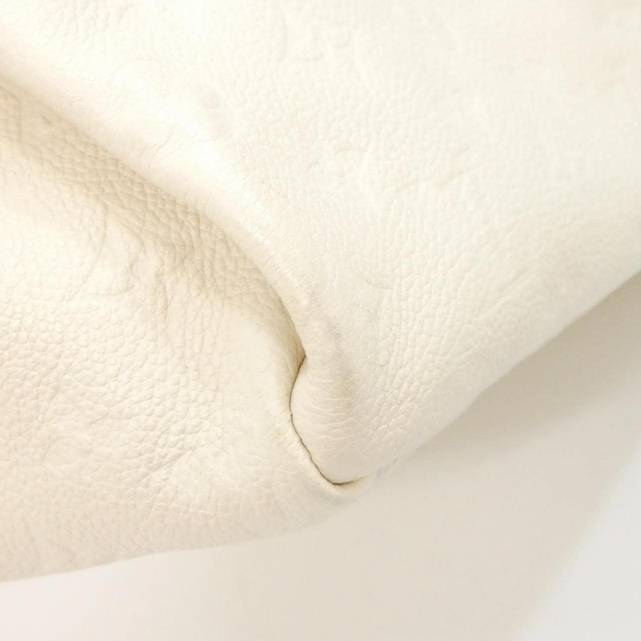 ルイヴィトン モノグラム アンプラント アーツィー MM M93449 ショルダーバッグ