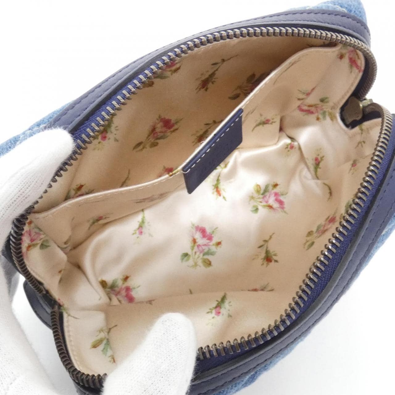 グッチ GG MARMONT 476165 9B57T ポーチ