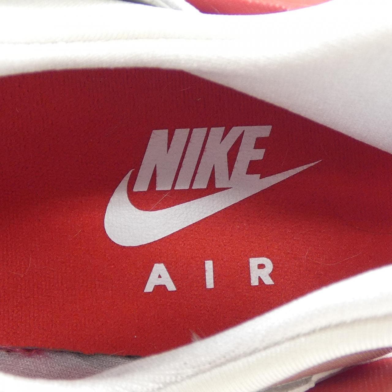 ナイキ NIKE AR3864-100 スニーカー