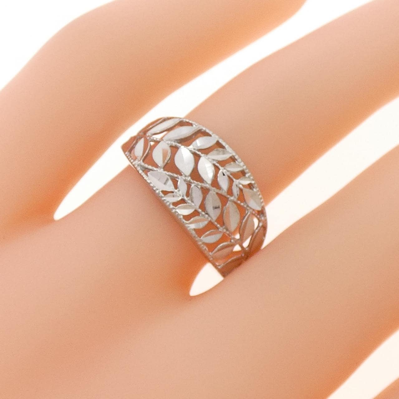 K10WG リーフ リング