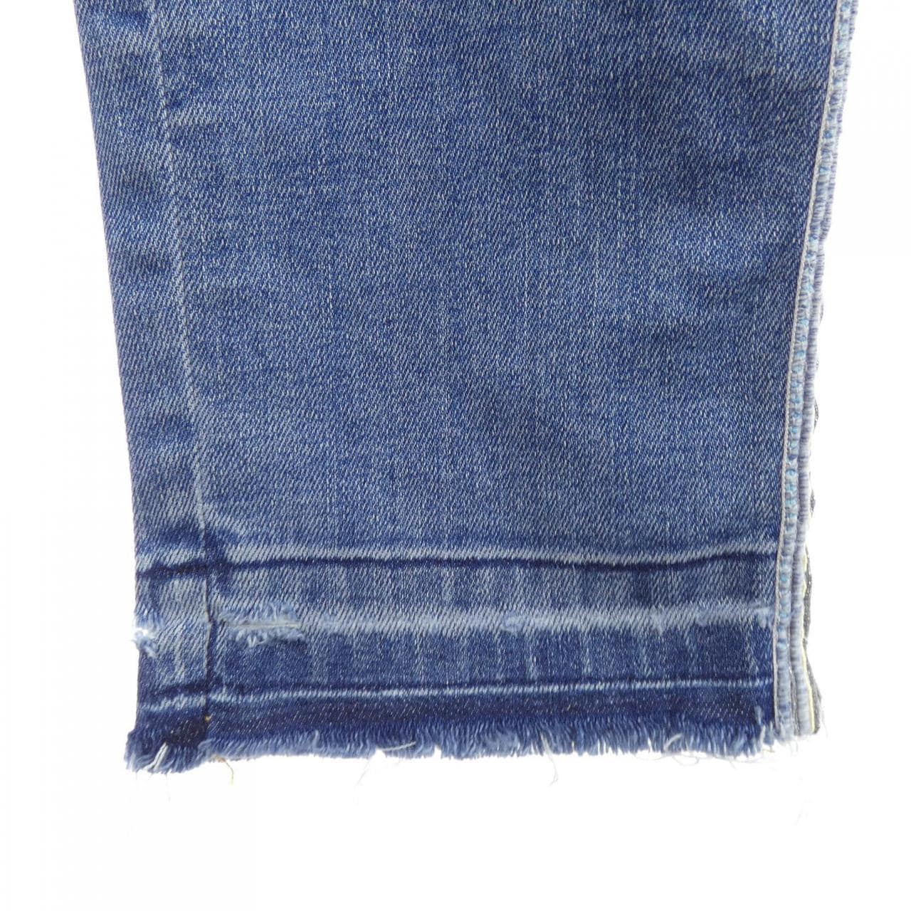 エルマンノシュエルビーノ ERMANNO SCERVINO D327P300DCM ジーンズ