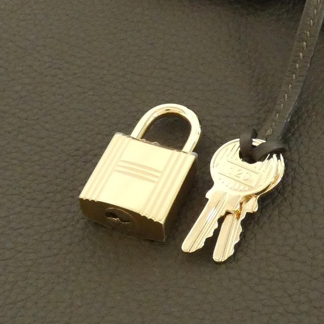 【未使用品】エルメス バーキン 25cm 057208CP バッグ
