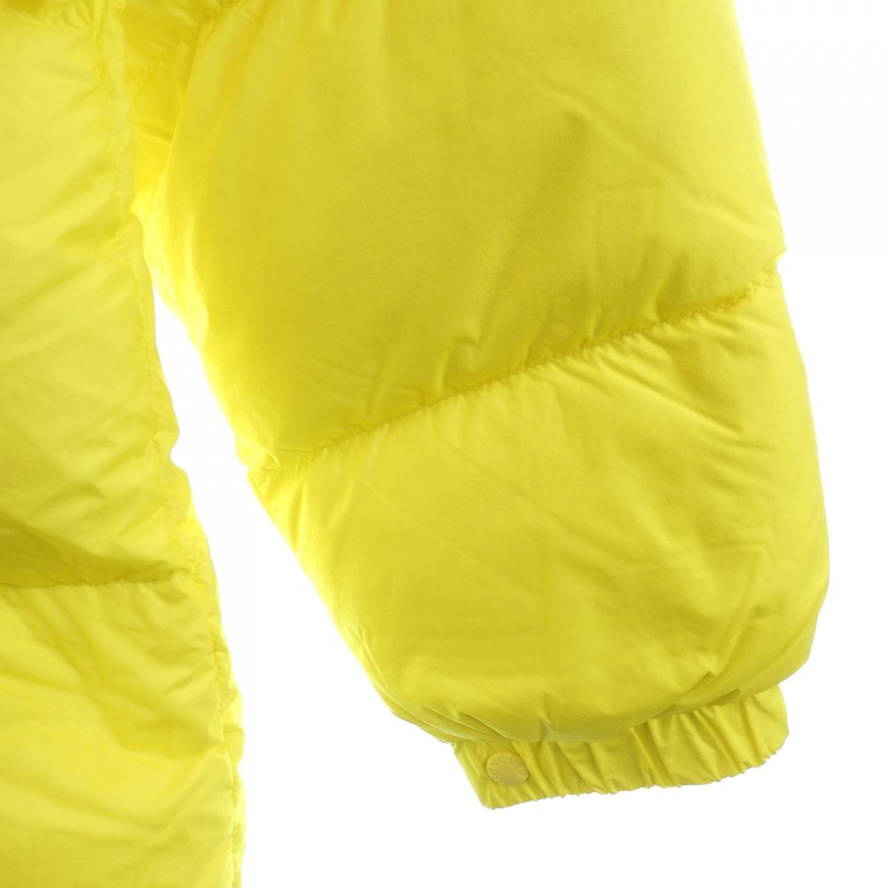 モンクレール MONCLER ダウンジャケット