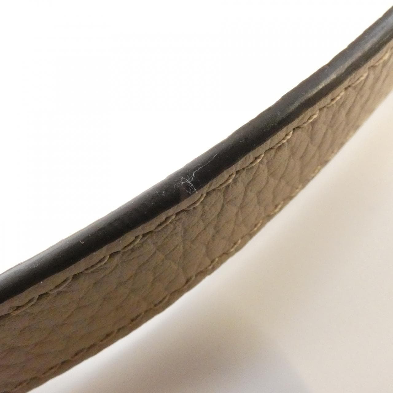 LOUIS VUITTON Capucines MM M42253 包