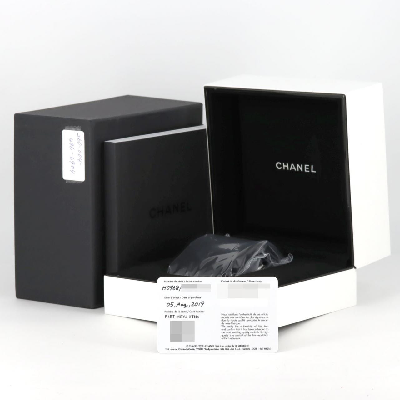 シャネル J12 33mmセラミック H0968 セラミック クォーツ