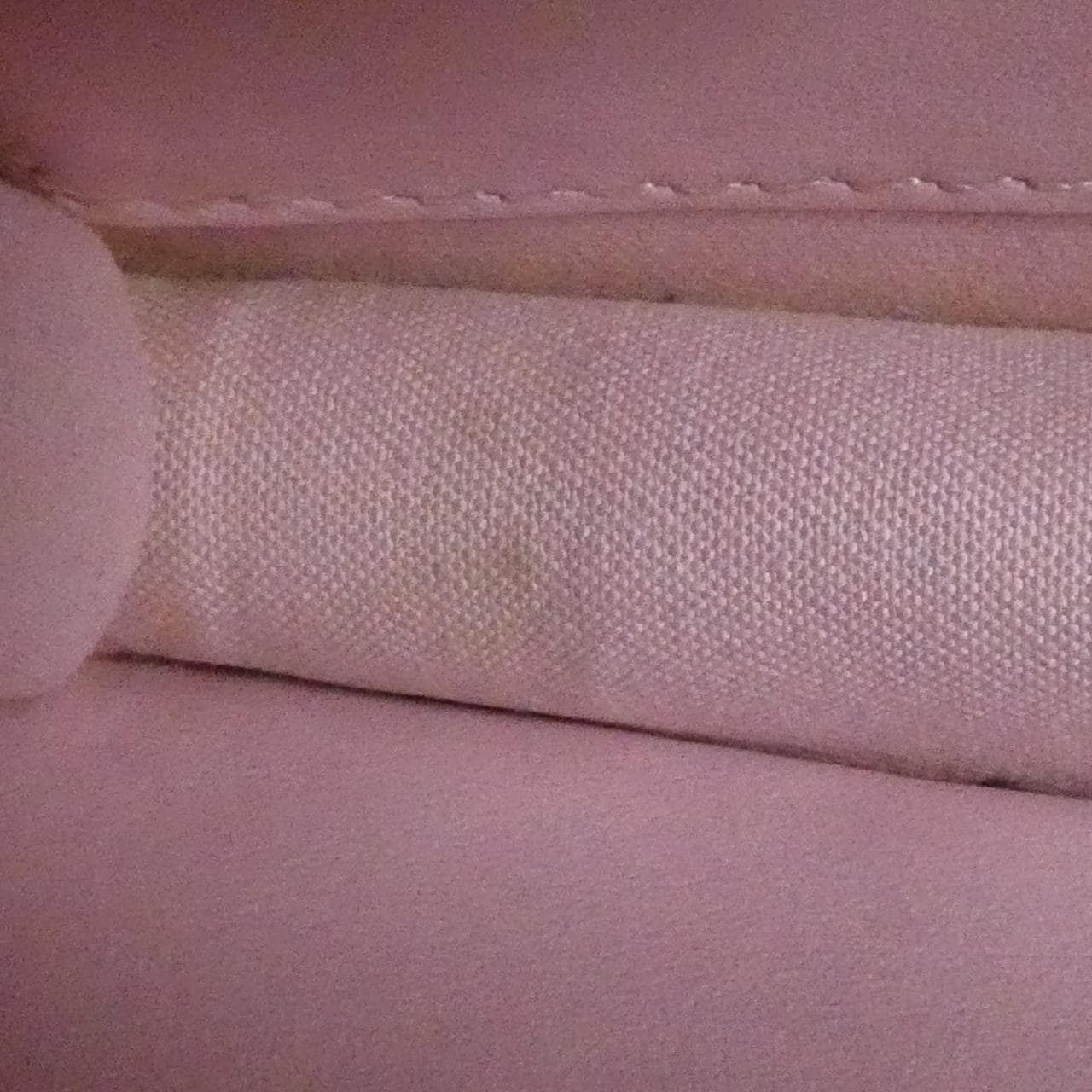 FENDI F IS FENDI 8BS006 A18B 链条钱包