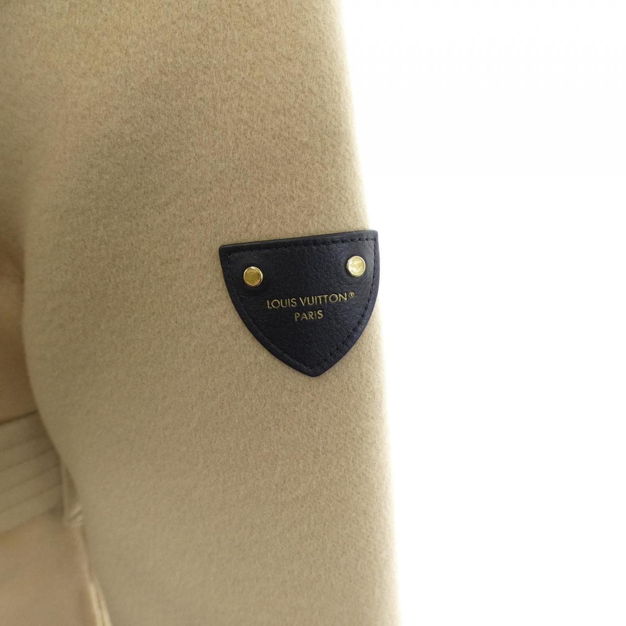 ルイヴィトン LOUIS VUITTON ベルテッドダブルフェイスフーデッドラップコート FMCO05NUV コート