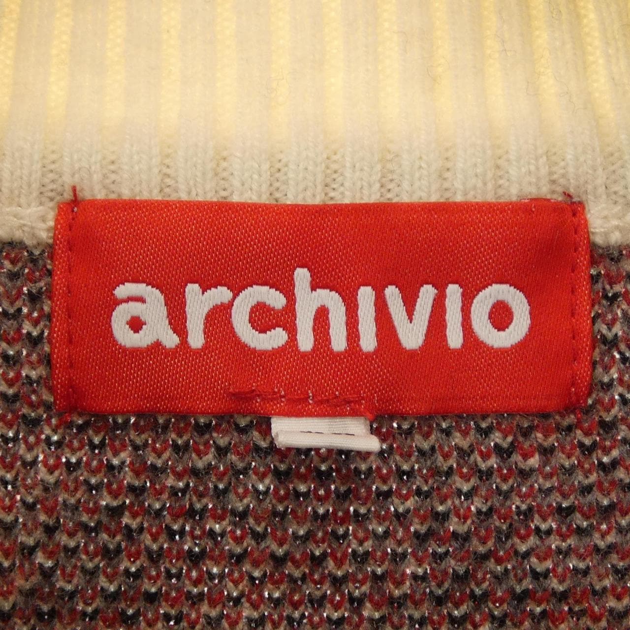 アルチビオ ARCHIVIO ニット