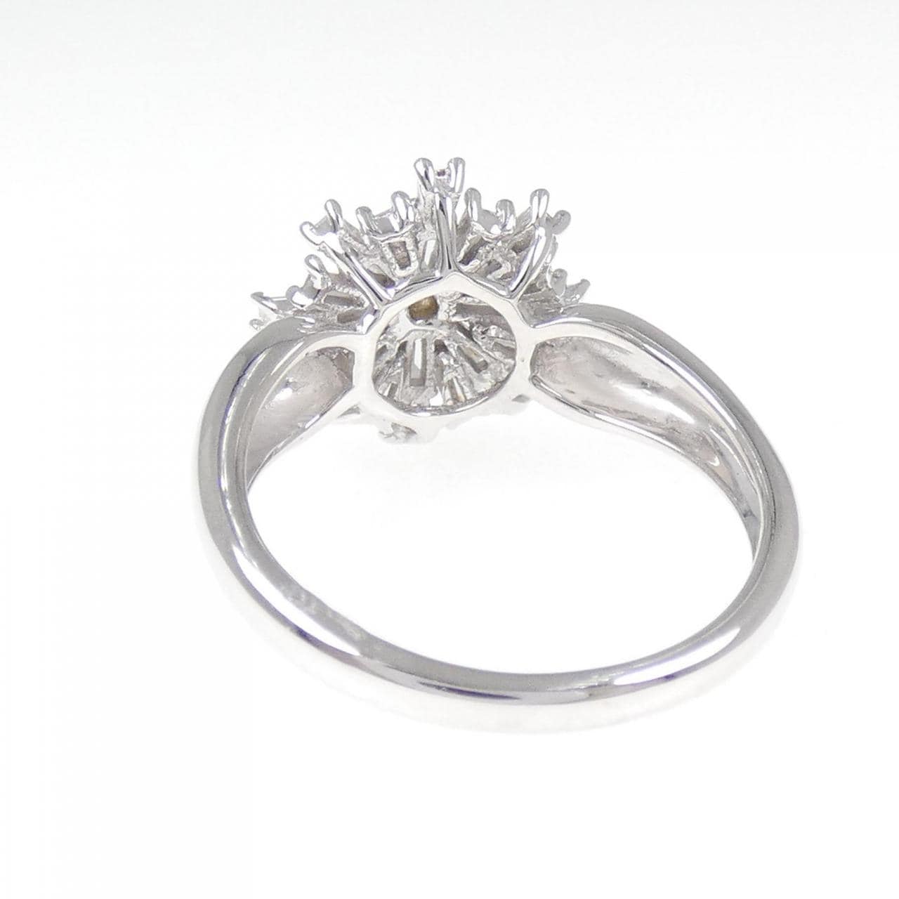 K18WG ダイヤモンド リング 0.40CT