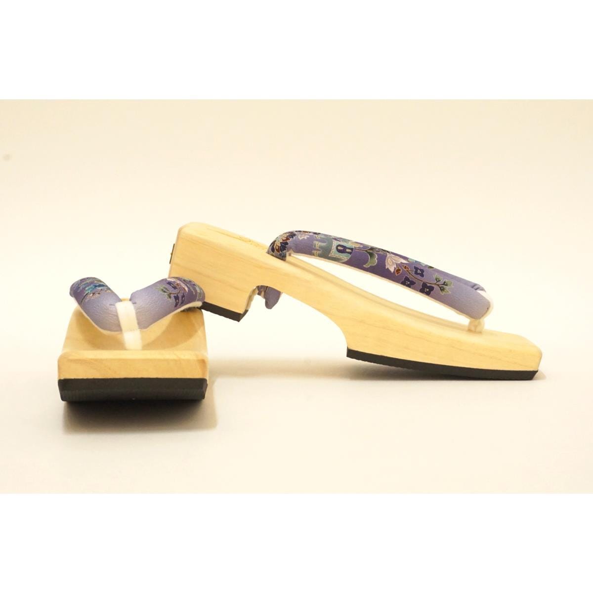 【新品】女下駄　【岡重】Ｆサイズ