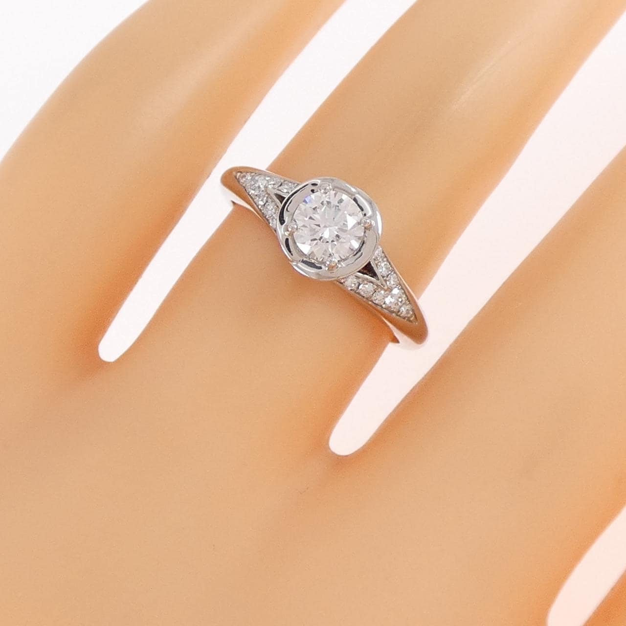 ブルガリ インコントロ ダモーレ リング 0.40CT G IF 3EXT