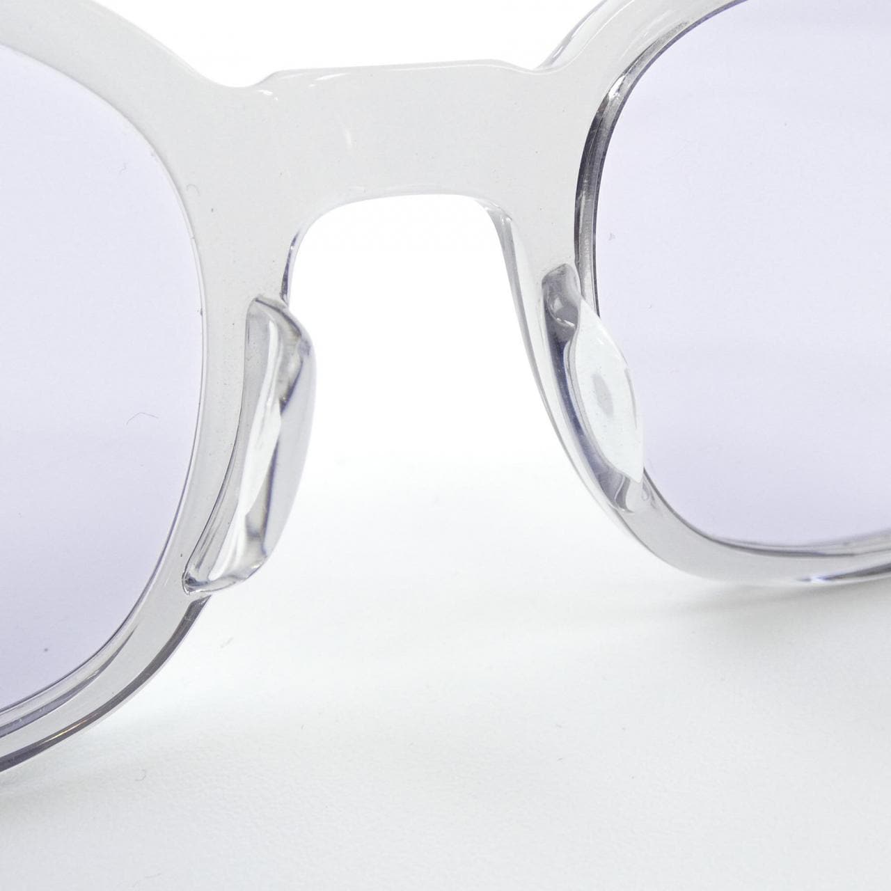 ATTRACTIONS SUNGLASSES