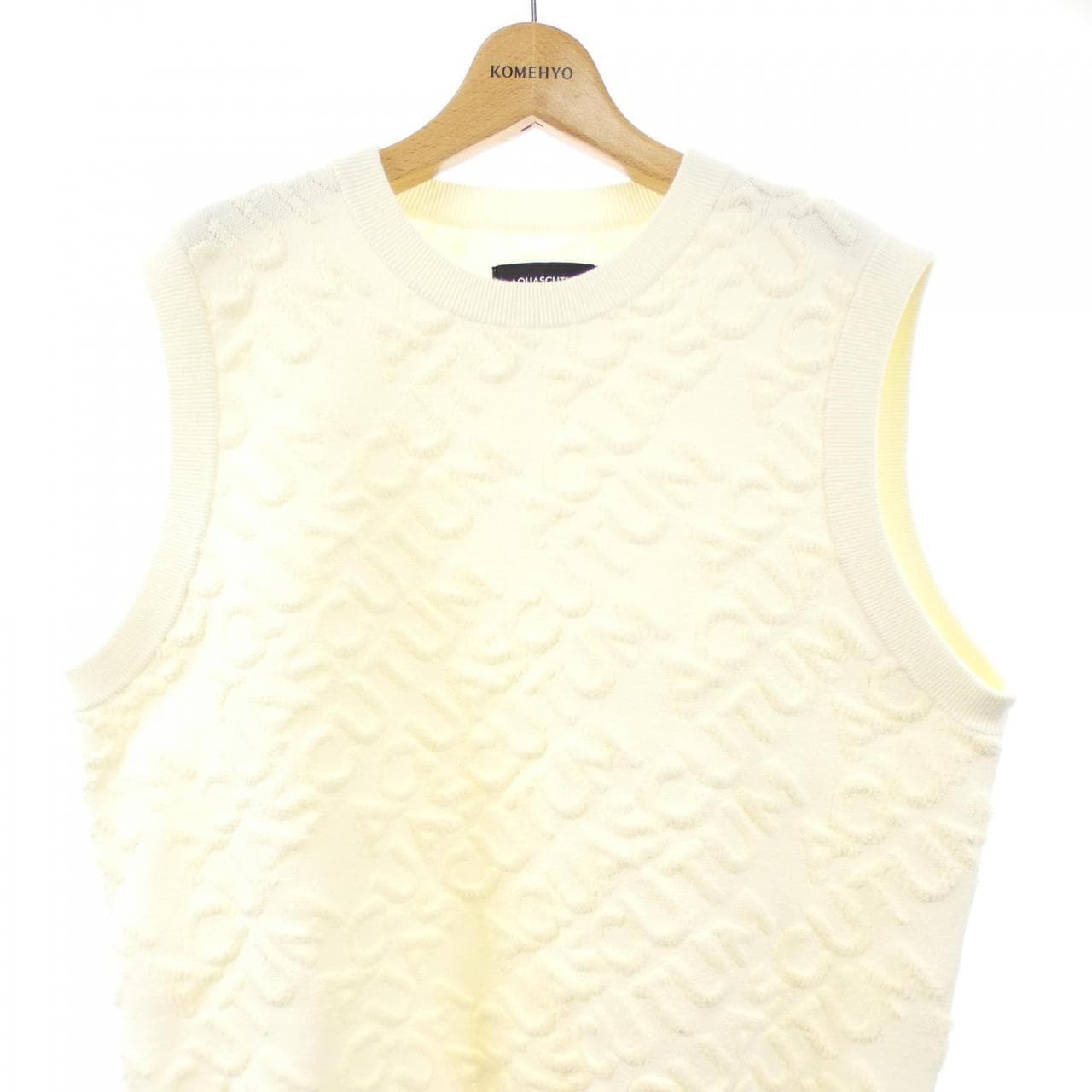 アクアスキュータム Aquascutum ベスト