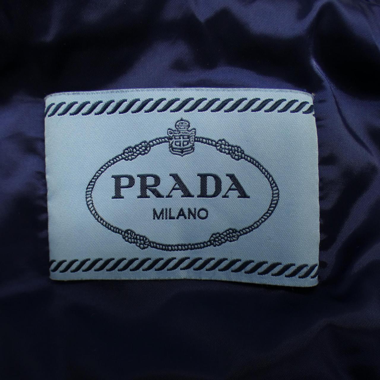 プラダ PRADA ダウンジャケット