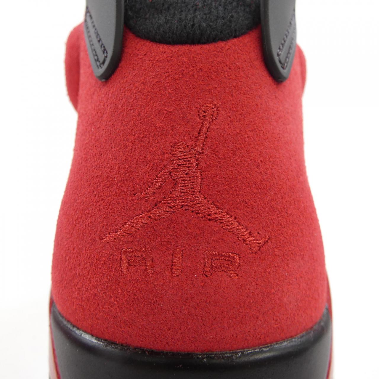 ナイキ ジョーダン NIKE JORDAN スニーカー