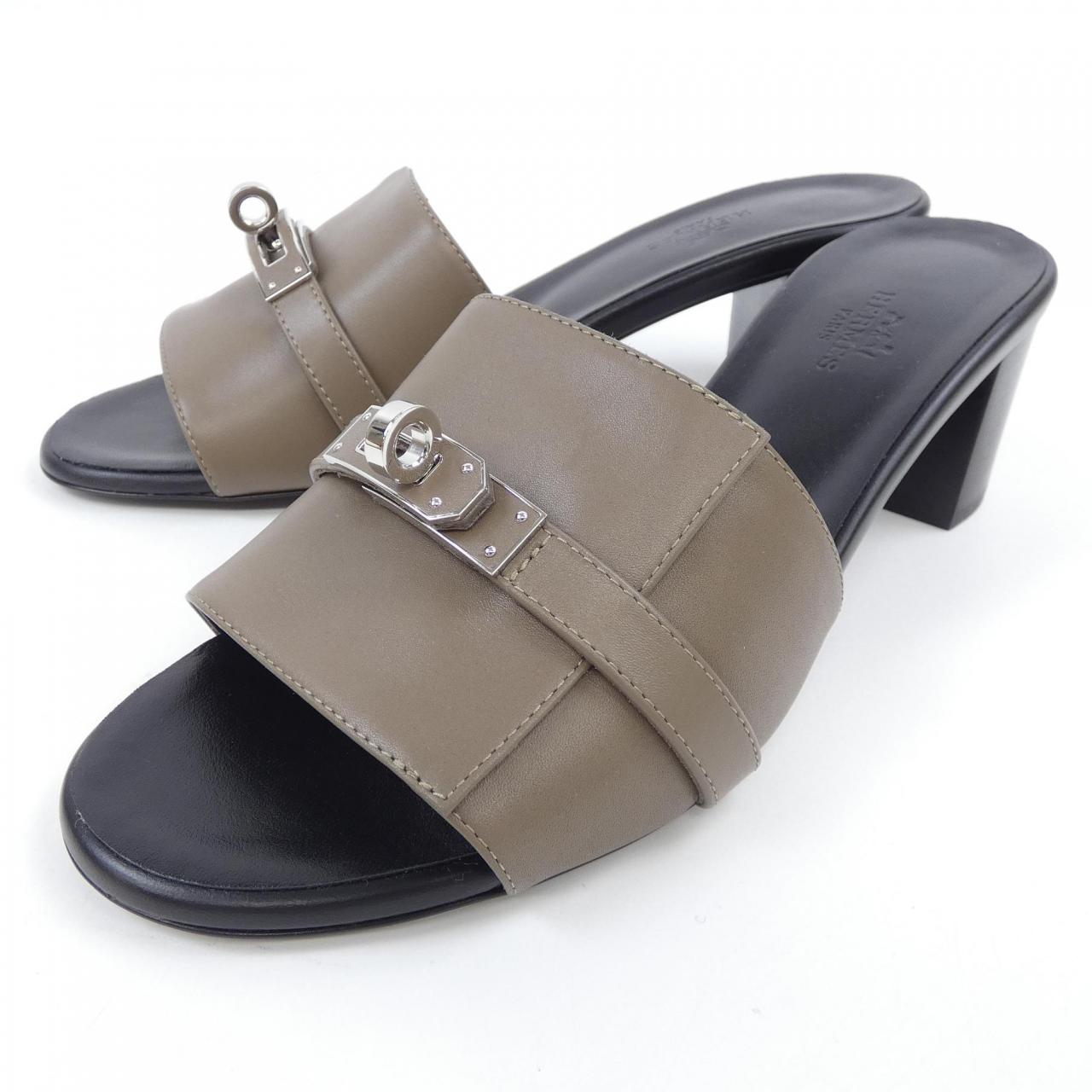エルメス HERMES ジジ50 GIGI ケリーバックル 251022Z サンダル