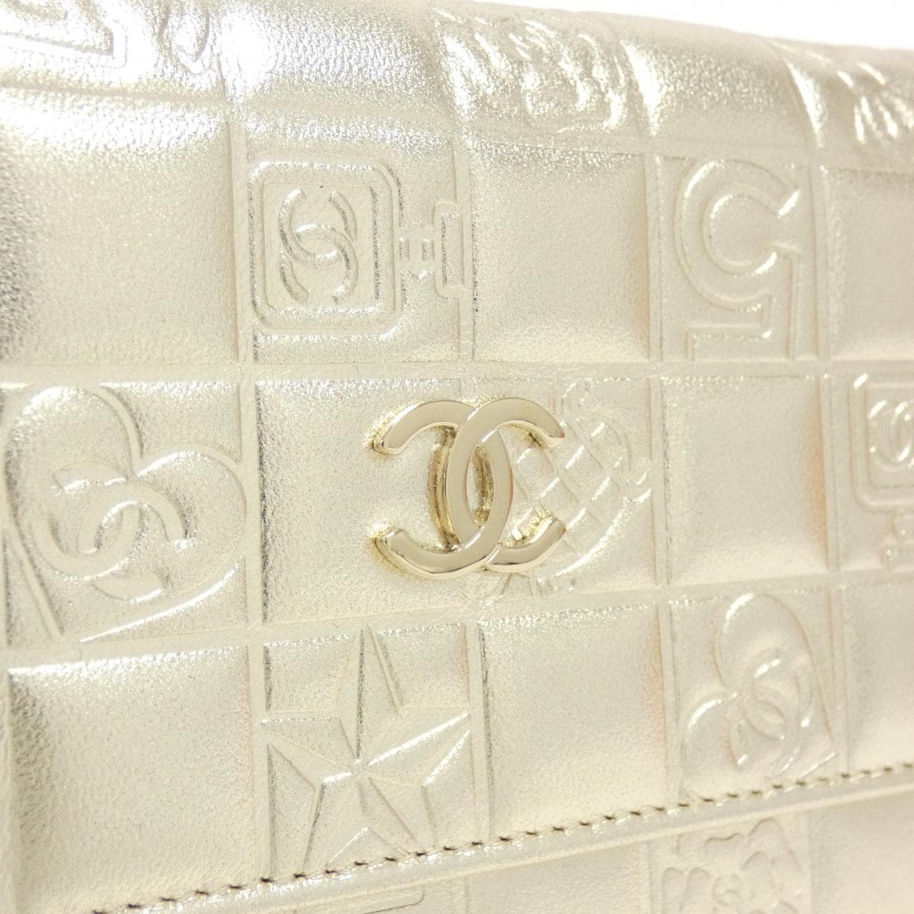 CHANEL Icon Line 28582 钱包