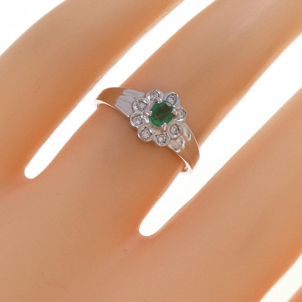 PT900 エメラルド リング