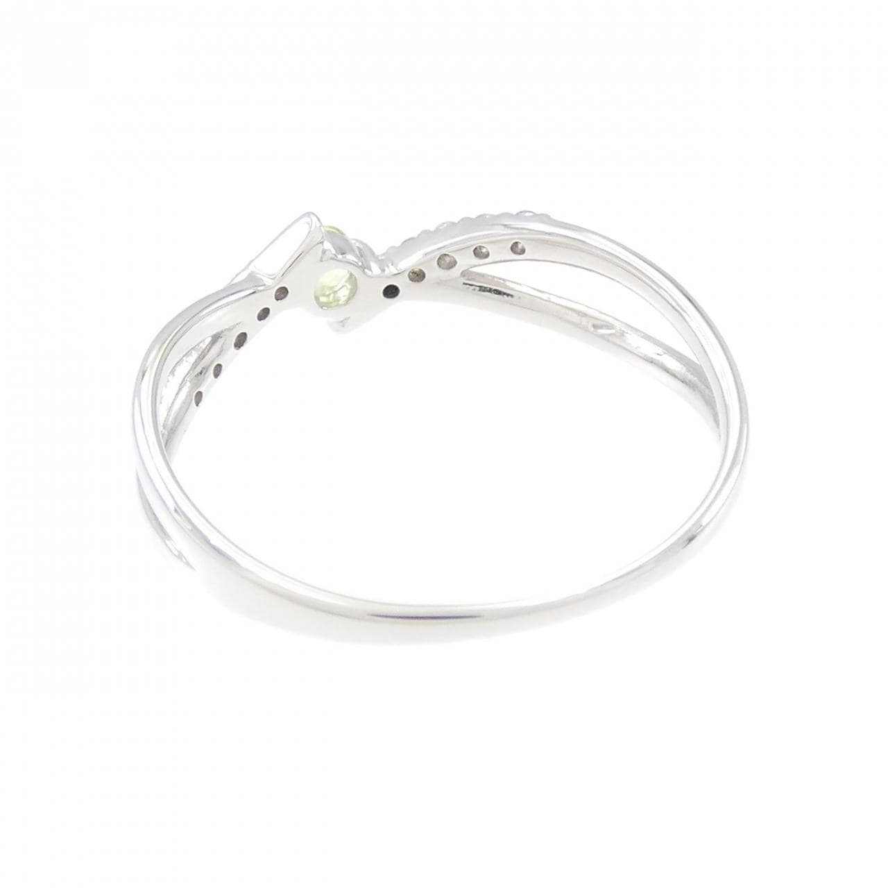 [BRAND NEW] PT Peridot Ring