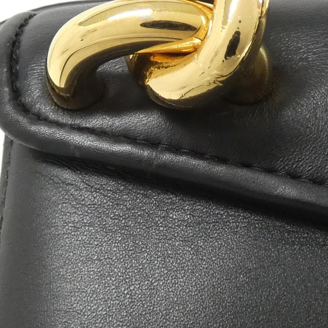 【新品】ボッテガヴェネタ 667399 V12J0 ショルダーバッグ