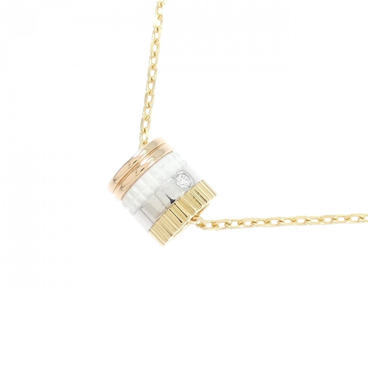 ブシュロン キャトル ホワイト スモール ネックレス