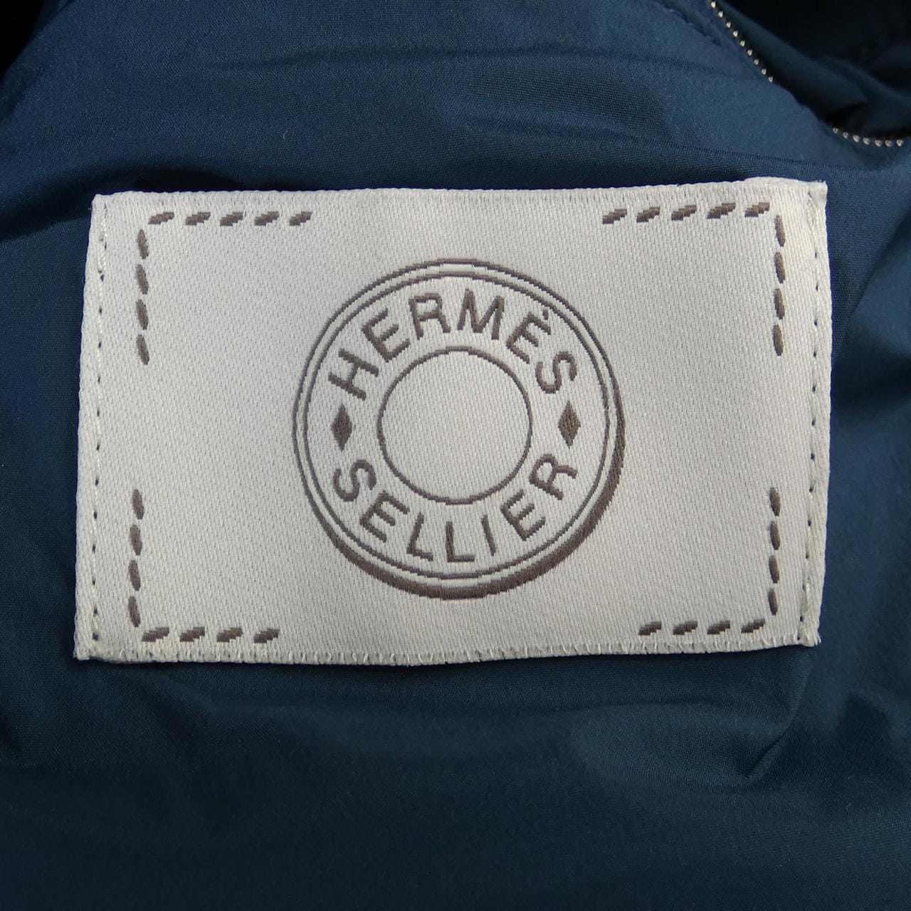 エルメス HERMES ピウミーノ　PIUMINO　SELLIER 800170E ダウンジャケット