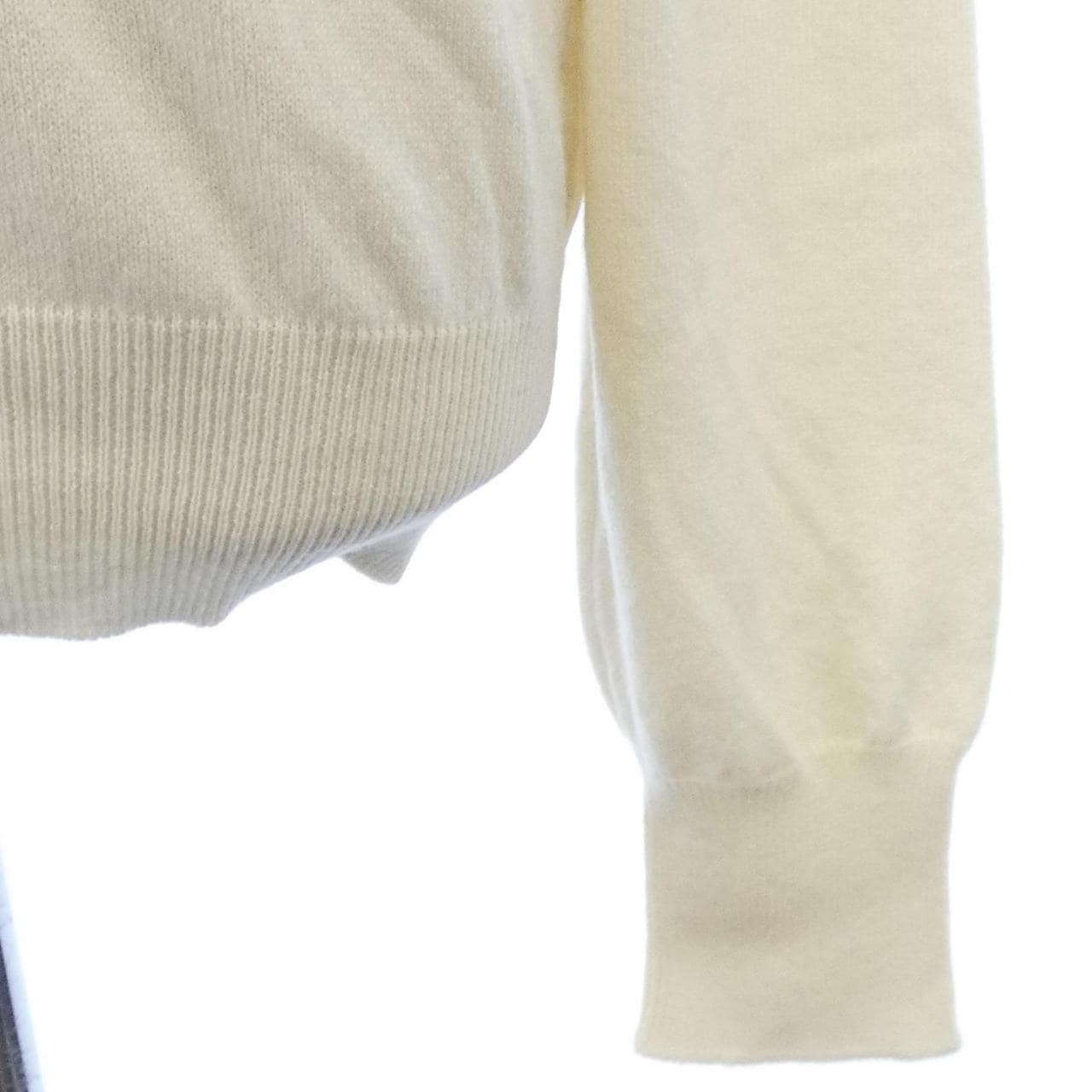 ルイヴィトン LOUIS VUITTON FNKL84TL8 ニット