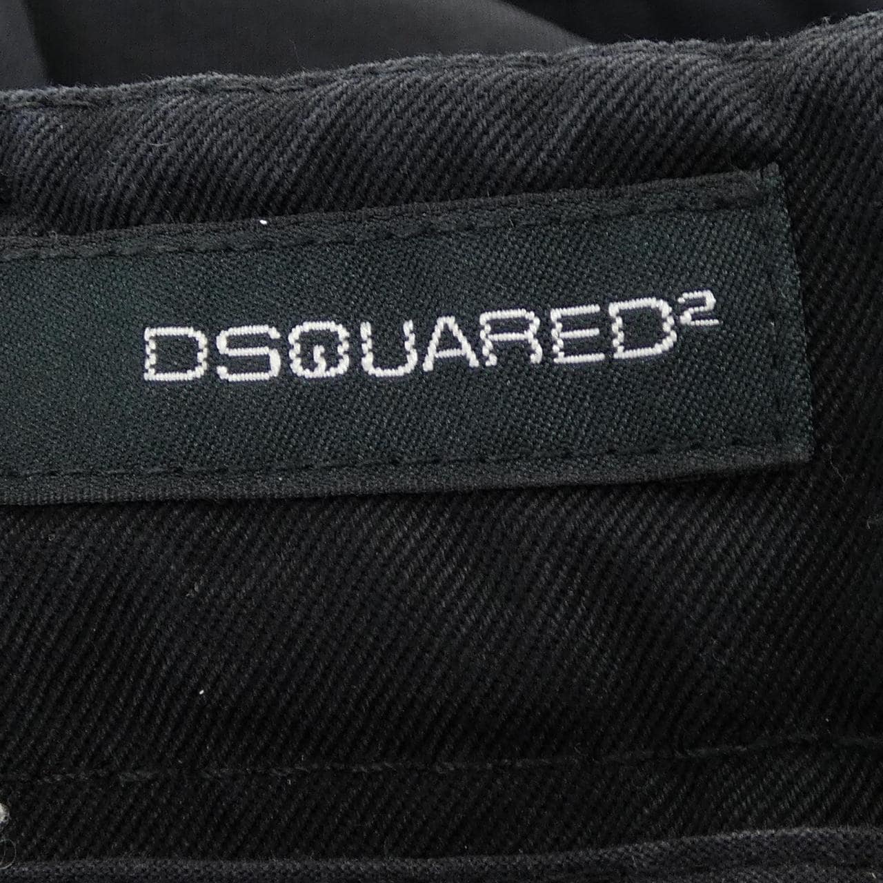 ディースクエアード DSQUARED2 S71KA0504 ジーンズ