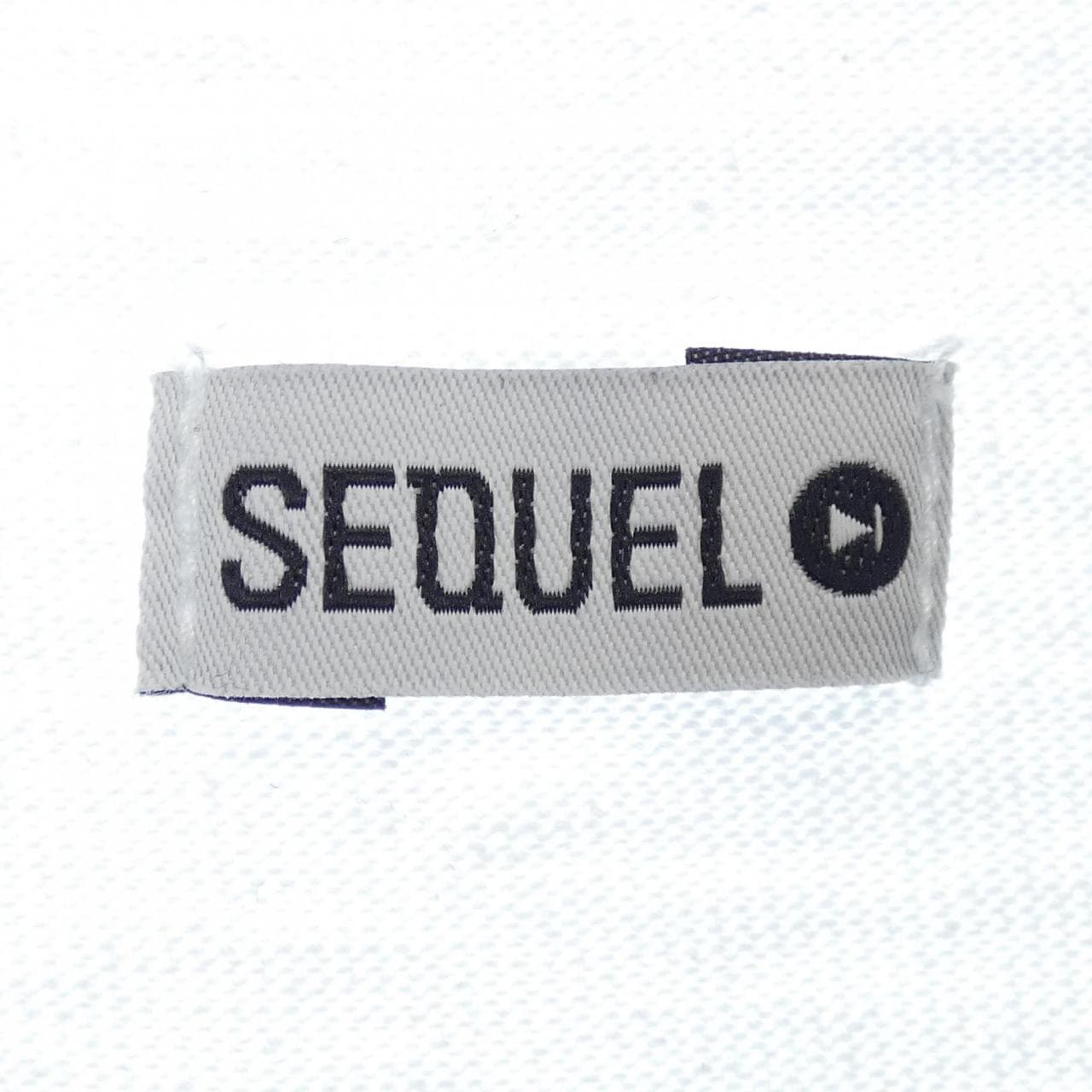 シークエル SEQUEL Tシャツ