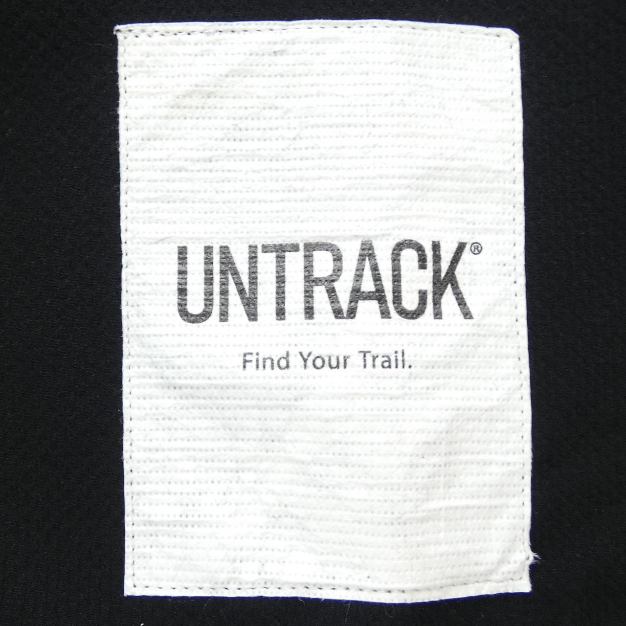 UNTRACK ジャケット